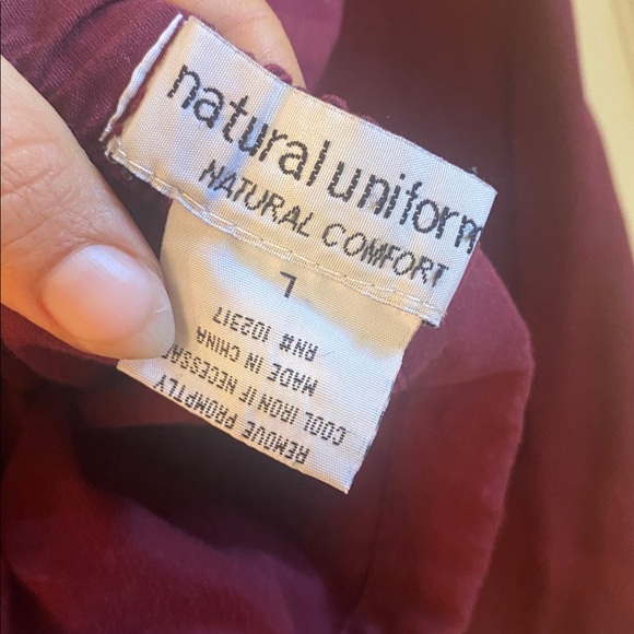 Stylish Women's Geometric Print Uniform Scrub Top with Pants Set - Picture 7 of 8